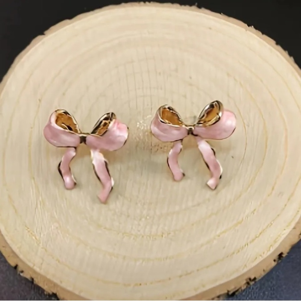 New Pink Bow Stud Earrings